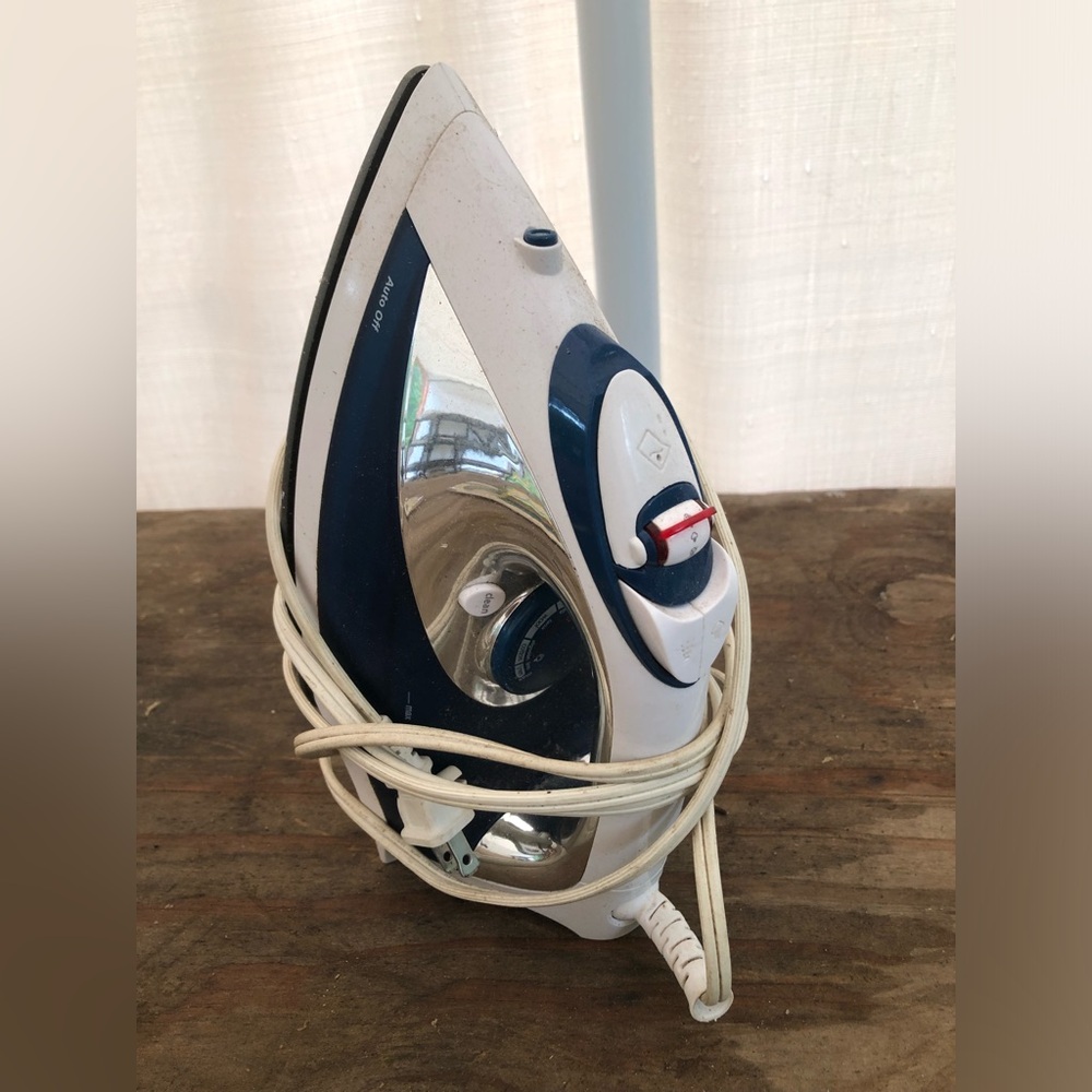 Sunbeam Iron steam hot